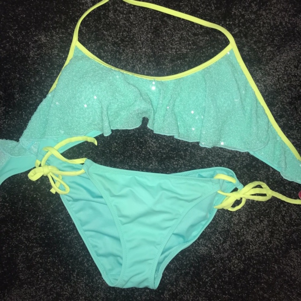 VS Bathing suit